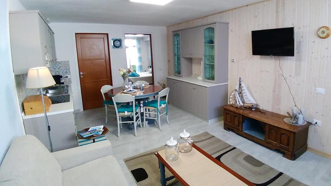 Didi House Apartment Portoscuso Luaran gambar